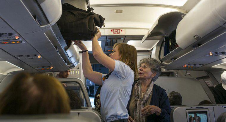 Quali sono le regole del bagaglio a mano per JetBlue Airlines?