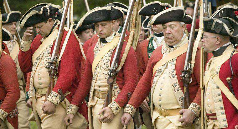 Perché gli inglesi marciavano verso Lexington e Concord?