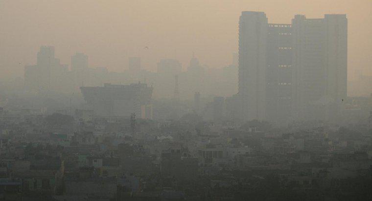 Quali sono le cause comuni di inquinamento atmosferico?