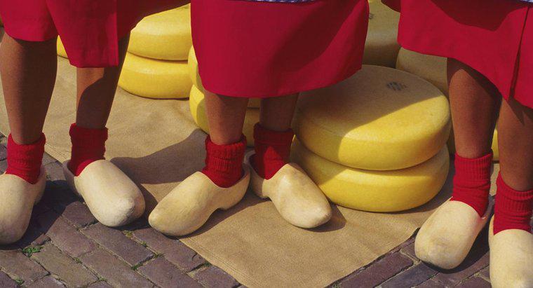 Perché gli olandesi hanno iniziato a indossare scarpe di legno?