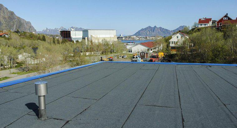 Quali sono i buoni materiali per tetti piani?