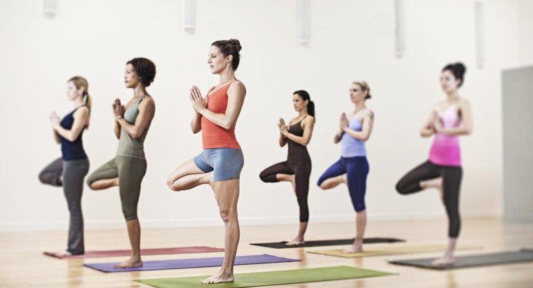 Quali sono i vantaggi e gli svantaggi dello yoga?