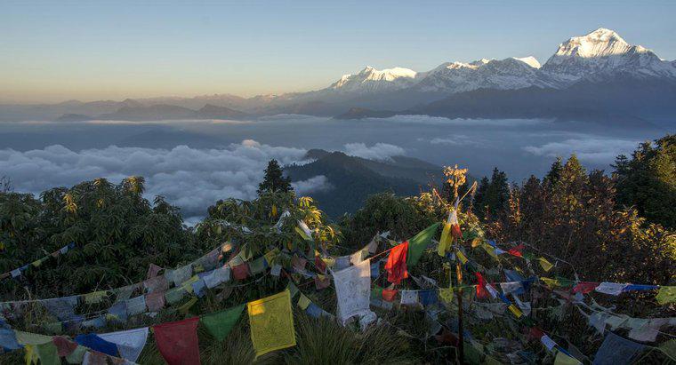 Qual è stato l'anno dell'indipendenza per il Nepal?