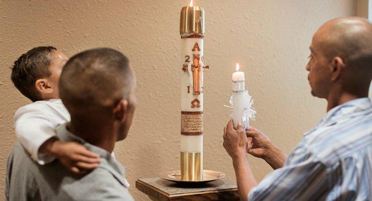 Cos'è una candela del battesimo?