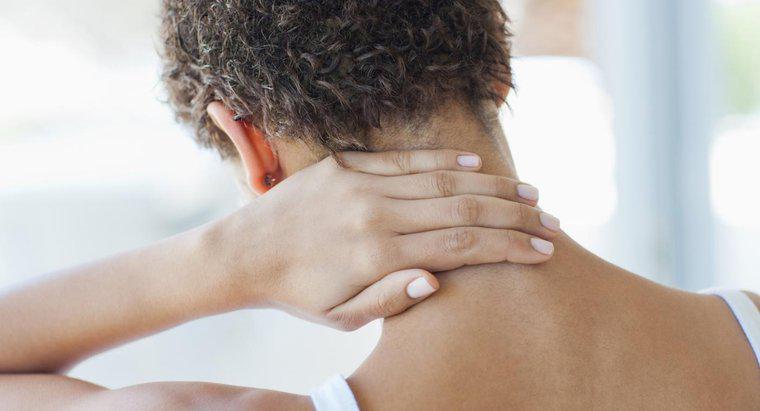 Cosa provoca un grumo sul retro del collo?