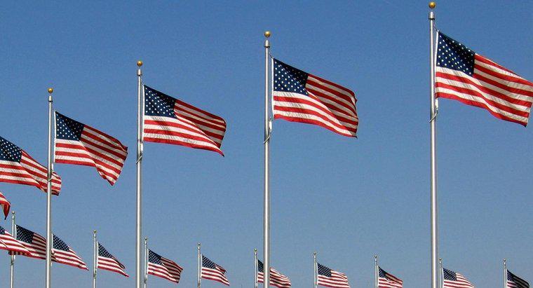 Quante strisce sono sulla bandiera degli Stati Uniti?