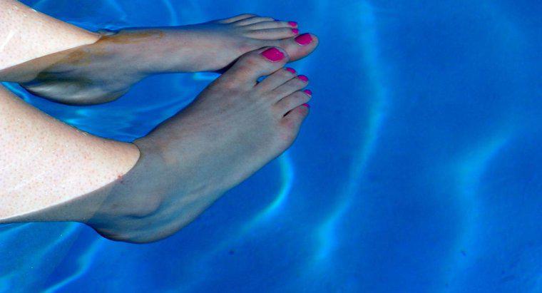 Come vengono trattati i toenails spessi?