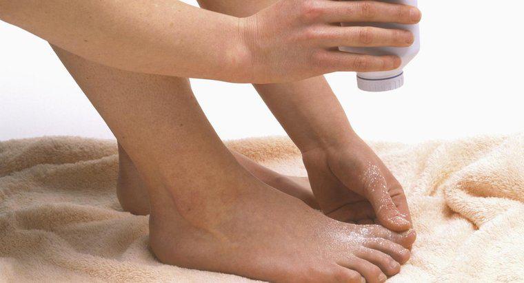 Quanto dura il fungo piedi dell'atleta in tensione su un asciugamano o una scarpa?