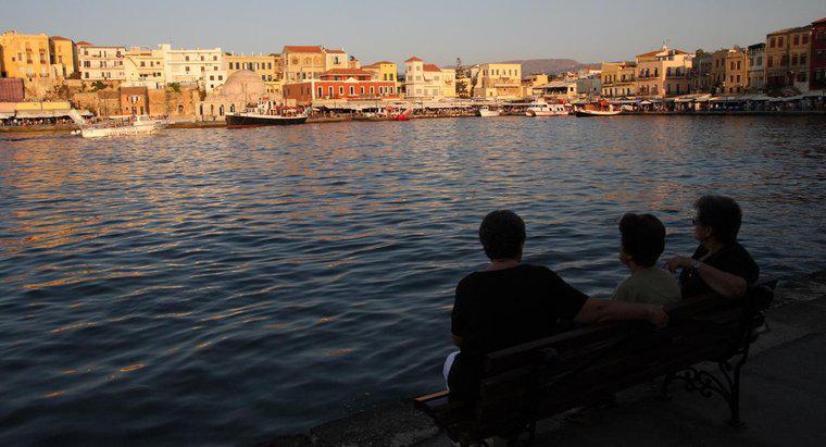 Qual è il nome della più grande isola greca?