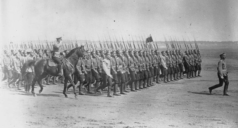 Perché la Russia ha abbandonato la prima guerra mondiale?
