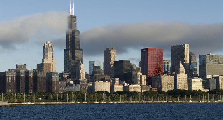 Quante persone morirono costruendo la Sears Tower?