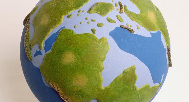 Quali sono le cause che i continenti si muovono su tutta la superficie terrestre?