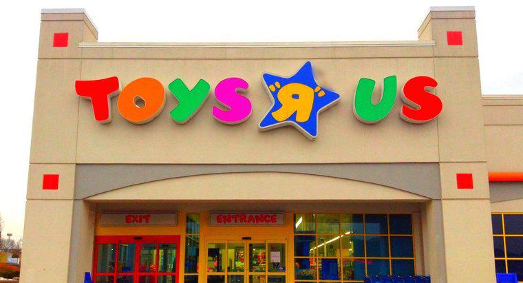 Quando è Toys R Us Open?