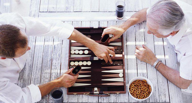 In quale paese asiatico è stato inventato il backgammon?