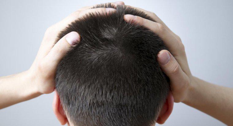 Quali sono alcune cause di dolore nella parte posteriore della testa?