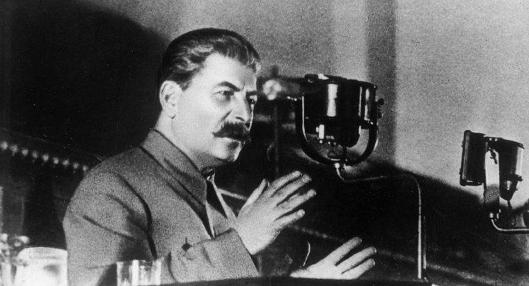 Come fu chiamata la polizia segreta di Joseph Stalin?