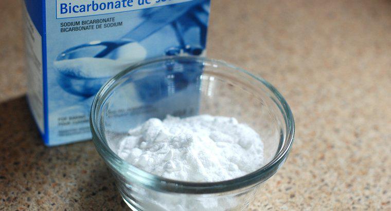 Perché il bicarbonato e l'aceto scoppiano?