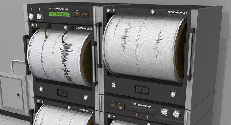 Qual è la differenza tra un sismogramma e un sismografo?