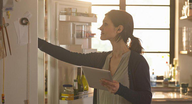 Quanto tempo ci vuole per sbrinare un frigorifero?
