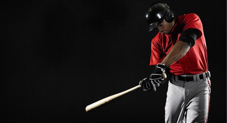 Quali sono i muscoli utilizzati per oscillare una mazza da baseball?