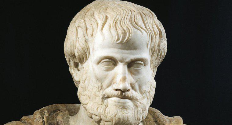 Cosa pensava Aristotle del sistema solare?