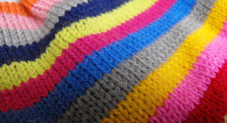 Come si cambiano i colori mentre si lavora a maglia?