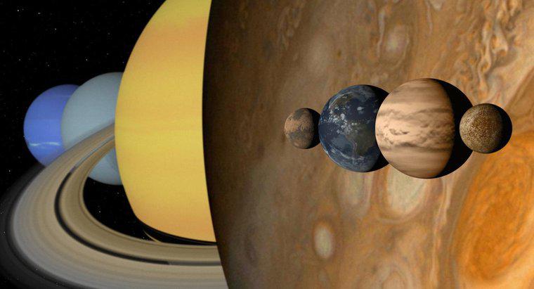 Quali sono le dimensioni dei nove pianeti?