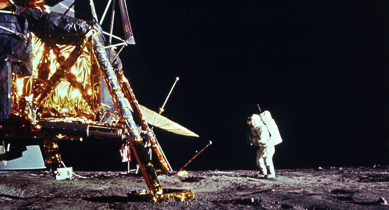 In che modo la NASA sapeva che era sicuro atterrare sulla Luna?
