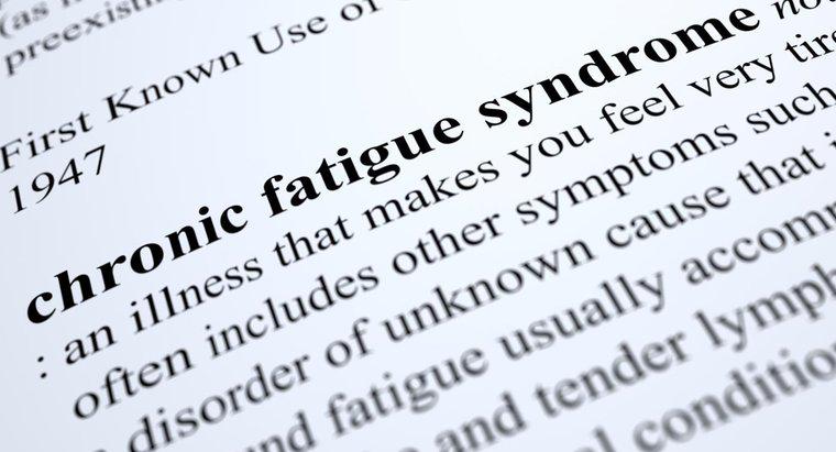 Quali sono alcuni sintomi della sindrome da stanchezza cronica?