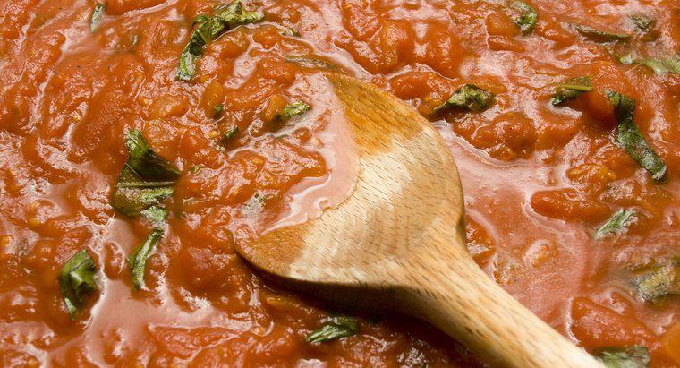 Qual è la differenza tra Marinara e Spaghetti Sauce?