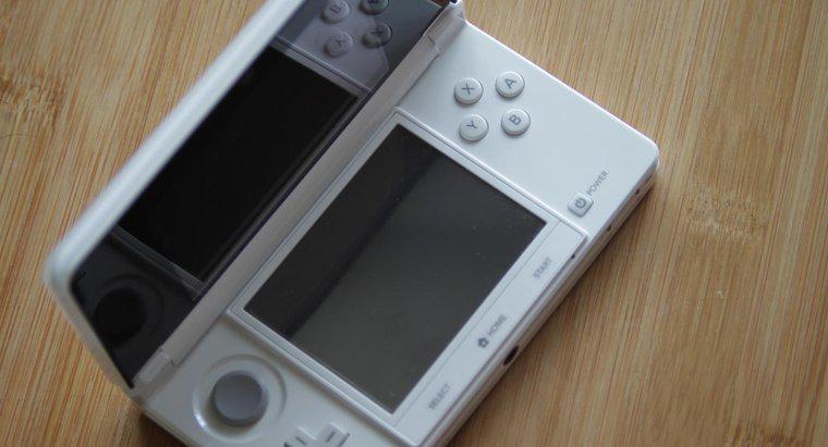 Qual è la differenza tra Nintendo 3DS e Nintendo DSi?