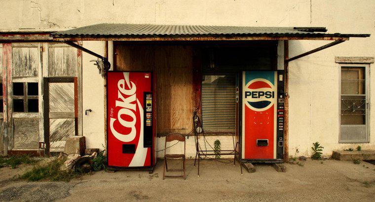 Qual è il contenuto di zucchero in 12 once di Pepsi e 12 once di Coca-Cola?