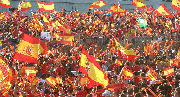 Cosa significa la bandiera spagnola?