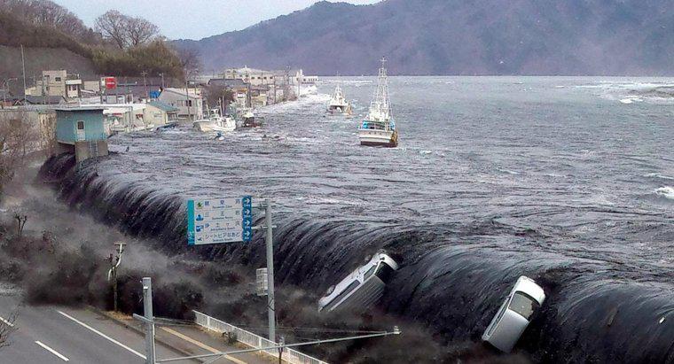 Come inizia uno tsunami?
