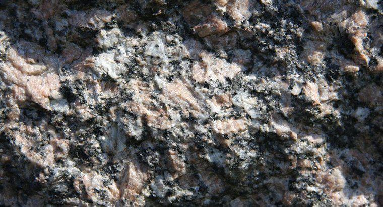 Quali sono i colori più comuni di lastre di granito?