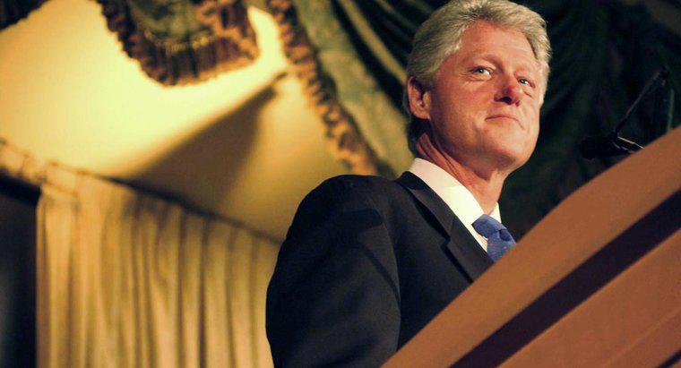 Cosa ha fatto Bill Clinton come comandante in capo?